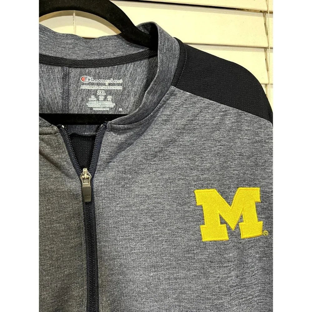 Champion Michigan Wolverines 1/4 Zip Pullover‎ - Size XXL